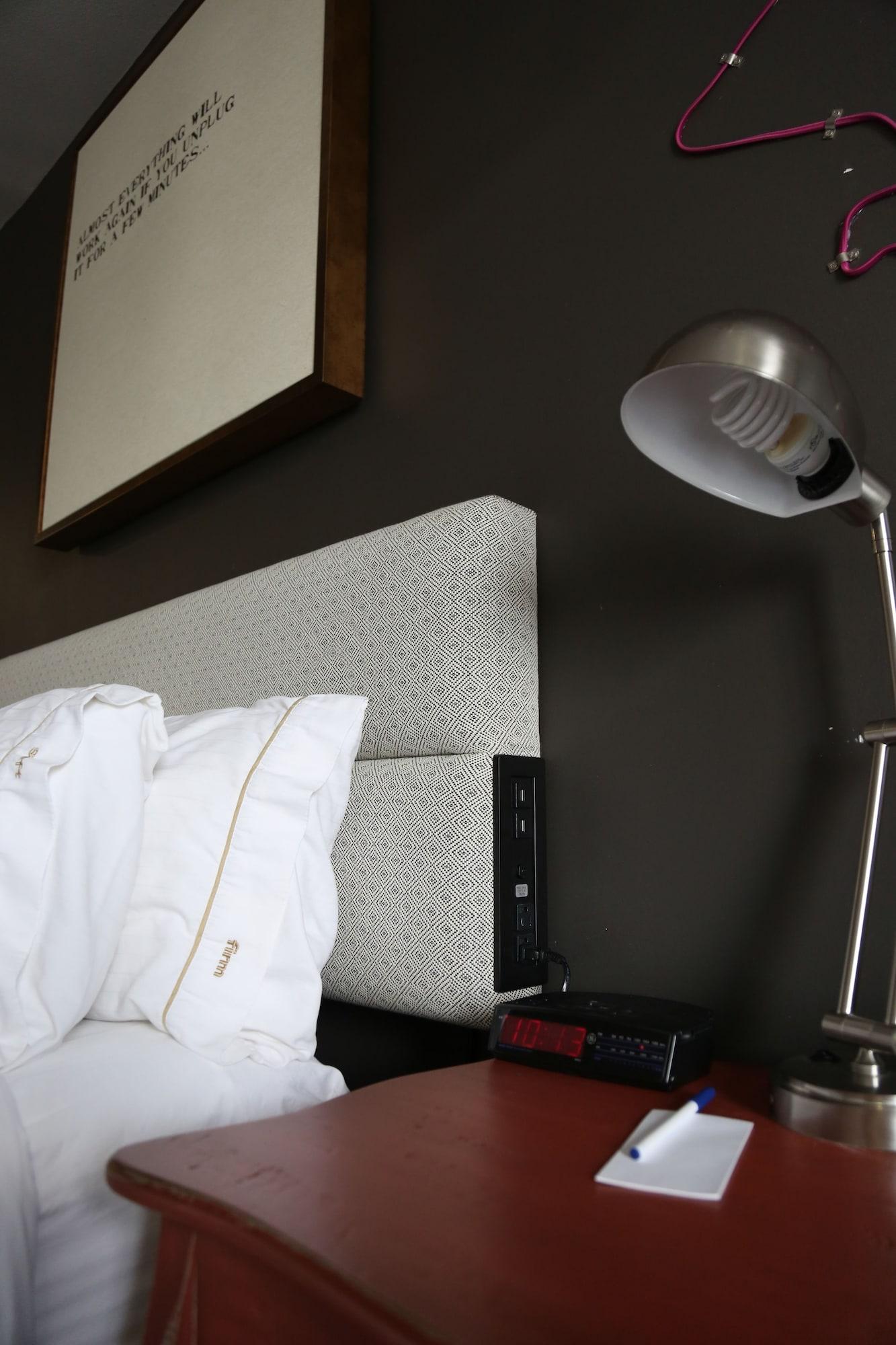 Hotel Ylem Houston Bagian luar foto
